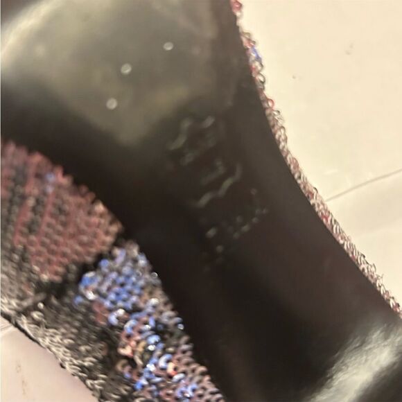 TORY BURCH Silver Sequin Embellished Pumps Size 7.5 - Picture 12 of 15